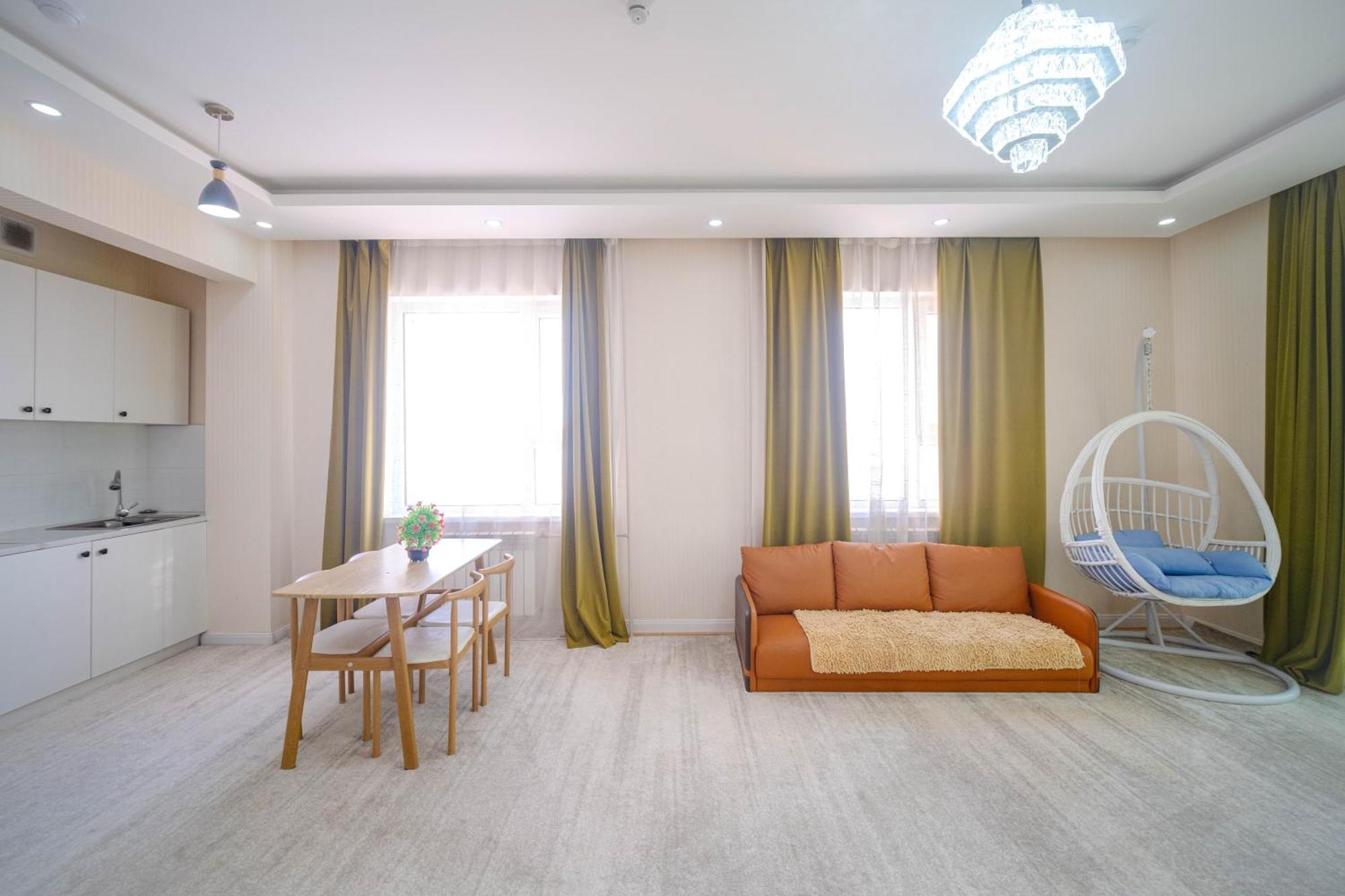 Eagle Town Serviced Apartment Ουλάν Μπατόρ Εξωτερικό φωτογραφία