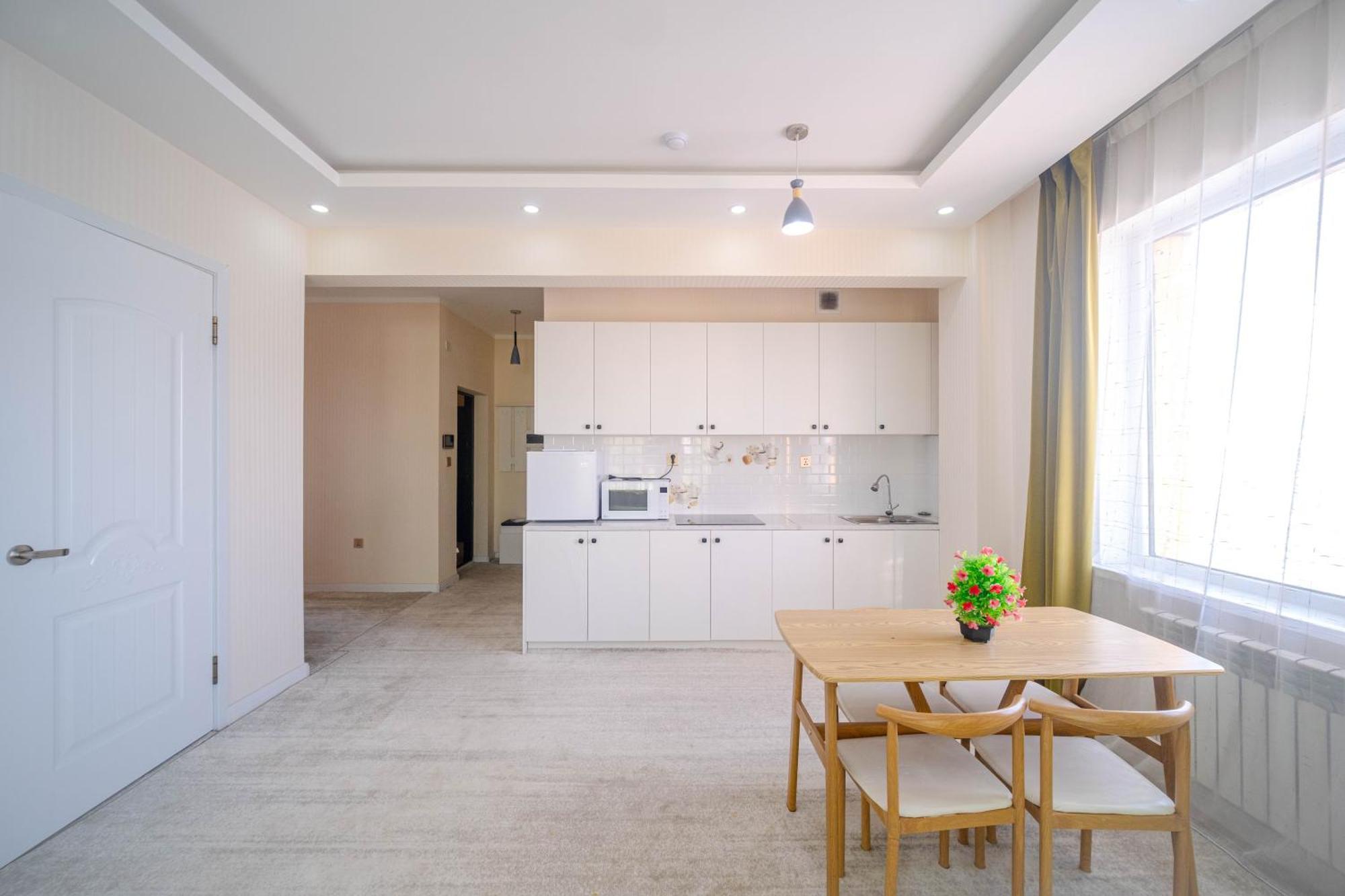 Eagle Town Serviced Apartment Ουλάν Μπατόρ Εξωτερικό φωτογραφία