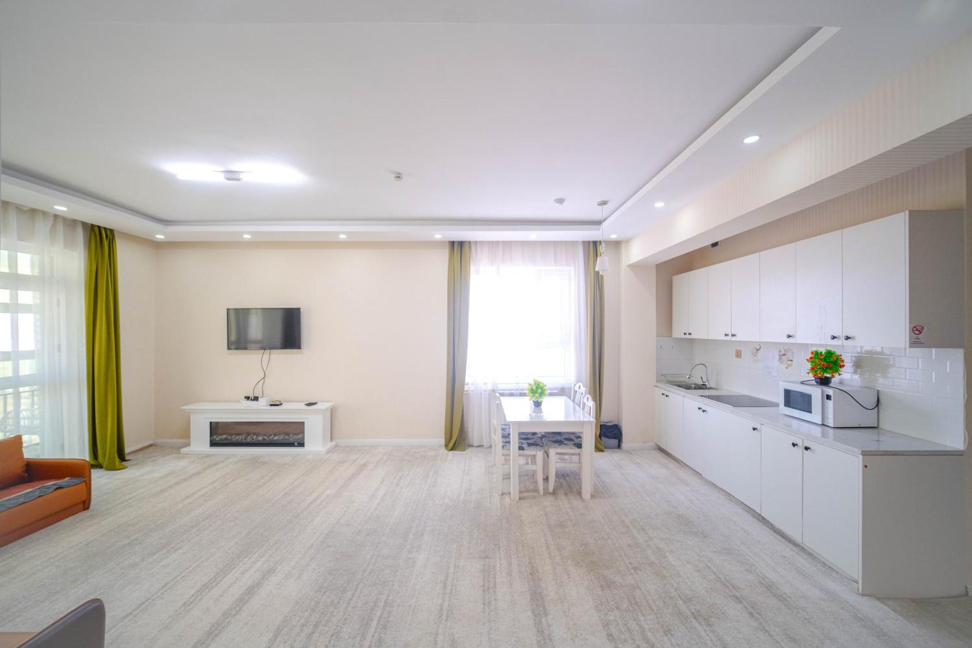 Eagle Town Serviced Apartment Ουλάν Μπατόρ Εξωτερικό φωτογραφία